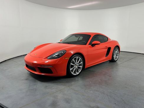Used 2021 Porsche 718 Cayman RWD image 1