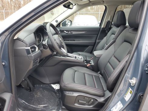 New 2025 MAZDA CX-5 Carbon Edition image 11
