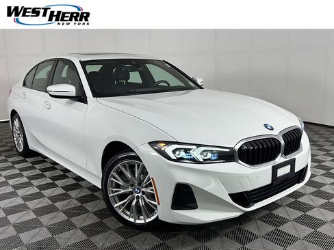 Used 2023 BMW 330i xDrive Sedan w/ Convenience Package AWD/4WD image 1
