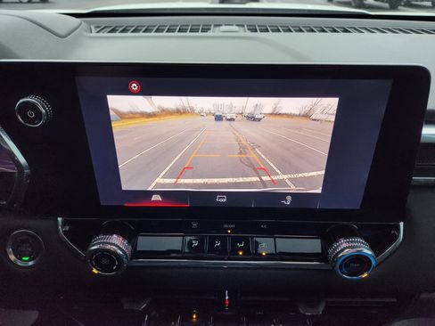 Used 2024 GMC Canyon Elevation w/ Trailering Package image 18