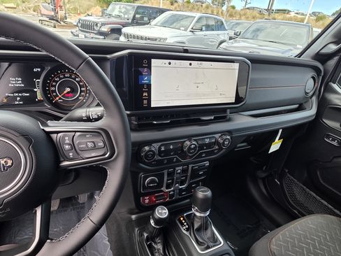 New 2026 Jeep Gladiator Mojave AWD/4WD image 17