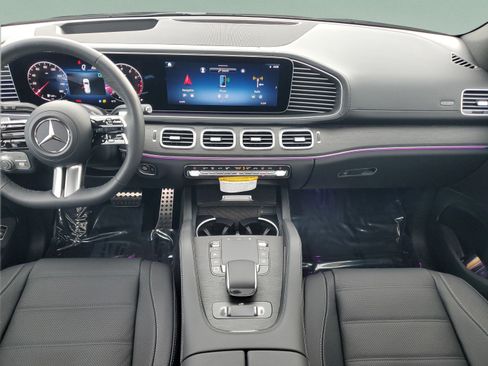 Certified 2026 Mercedes-Benz GLS 580 4MATIC image 16