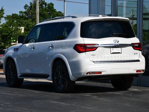 Certified 2024 INFINITI QX80 Sensory w/ Cargo Package AWD/4WD image 10