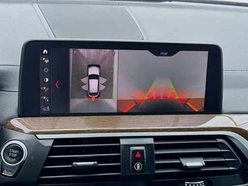 Used 2019 BMW X4 M40i w/ Executive Package image 10