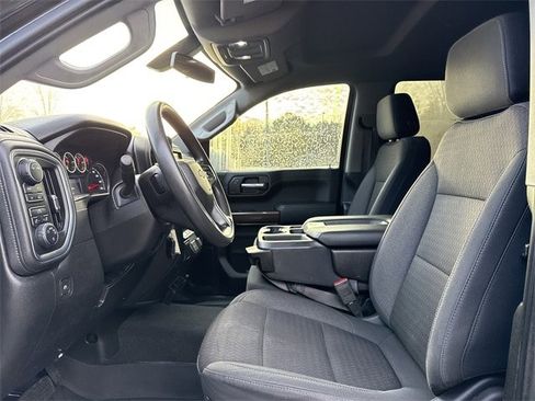 Used 2020 Chevrolet Silverado 1500 LT image 11