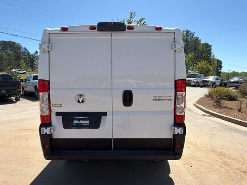 New 2026 RAM ProMaster 2500 w/ Convenience Group image 9