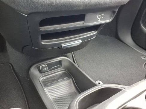New 2026 Chrysler Pacifica Select w/ S Appearance Package AWD/4WD image 23