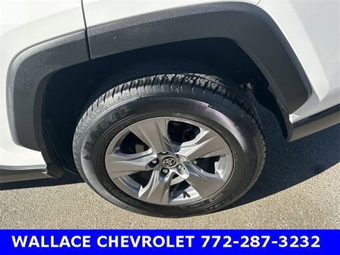 Used 2023 Toyota RAV4 XLE w/ Convenience Package image 14