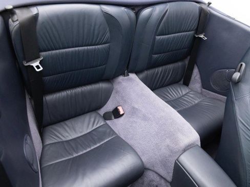 Used 2000 Porsche 911 Carrera image 38