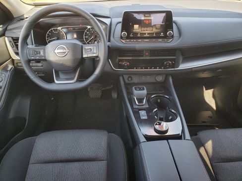 New 2026 Nissan Rogue SV image 27