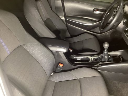 Used 2021 Toyota Corolla SE image 5
