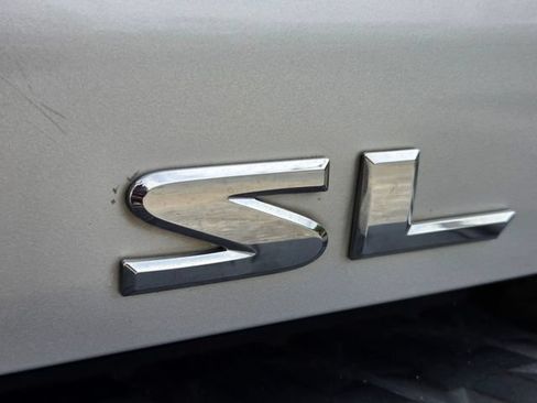 Used 2017 Nissan Titan SL RWD image 16