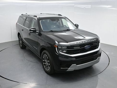 Used 2025 Ford Expedition Max Platinum AWD/4WD image 58