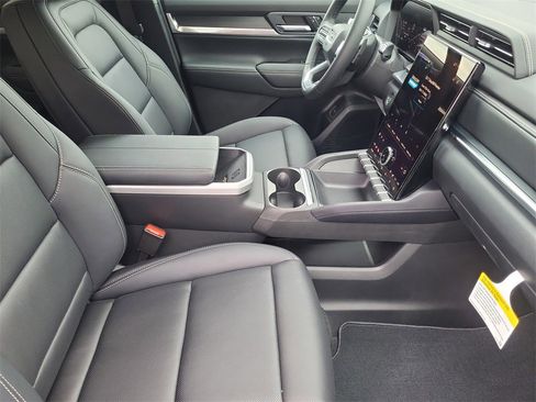 New 2026 GMC Terrain Elevation w/ Elevation Premium Package image 10