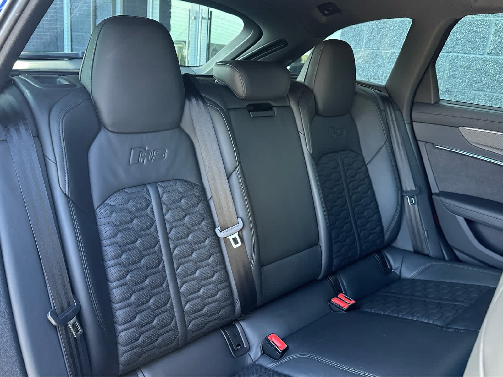 Used 2023 Audi RS 6 AWD/4WD image 15