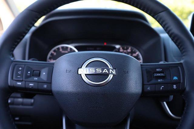 Certified 2025 Nissan Rogue SV FWD image 9