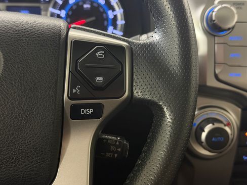 Used 2019 Toyota 4Runner Limited AWD/4WD image 30