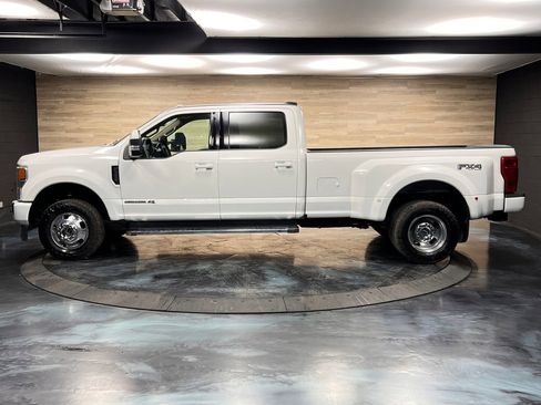 Used 2021 Ford F350 Lariat w/ Lariat Value Package AWD/4WD image 15