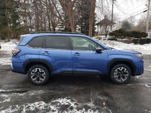 New 2026 Subaru Forester Premium image 2