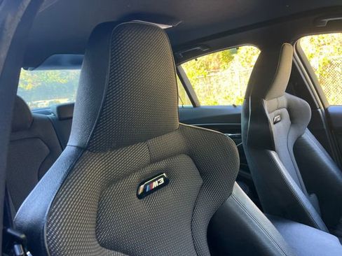 Used 2018 BMW M3 image 39