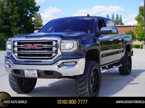 Used 2017 GMC Sierra 1500 SLT image 1