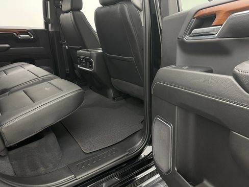 Used 2023 GMC Sierra 1500 Denali AWD/4WD image 39