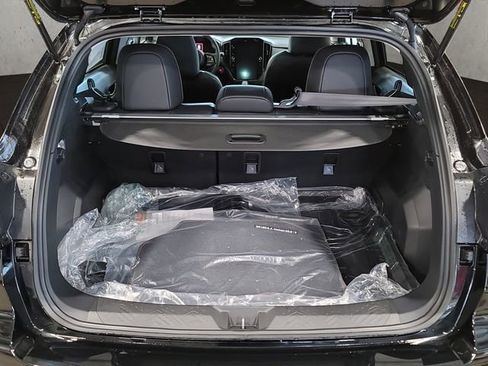 New 2026 Subaru Crosstrek 2.5i Limited w/ Crosstrek Mirror Package image 7