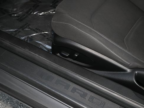 Used 2022 Chevrolet Camaro LT image 17