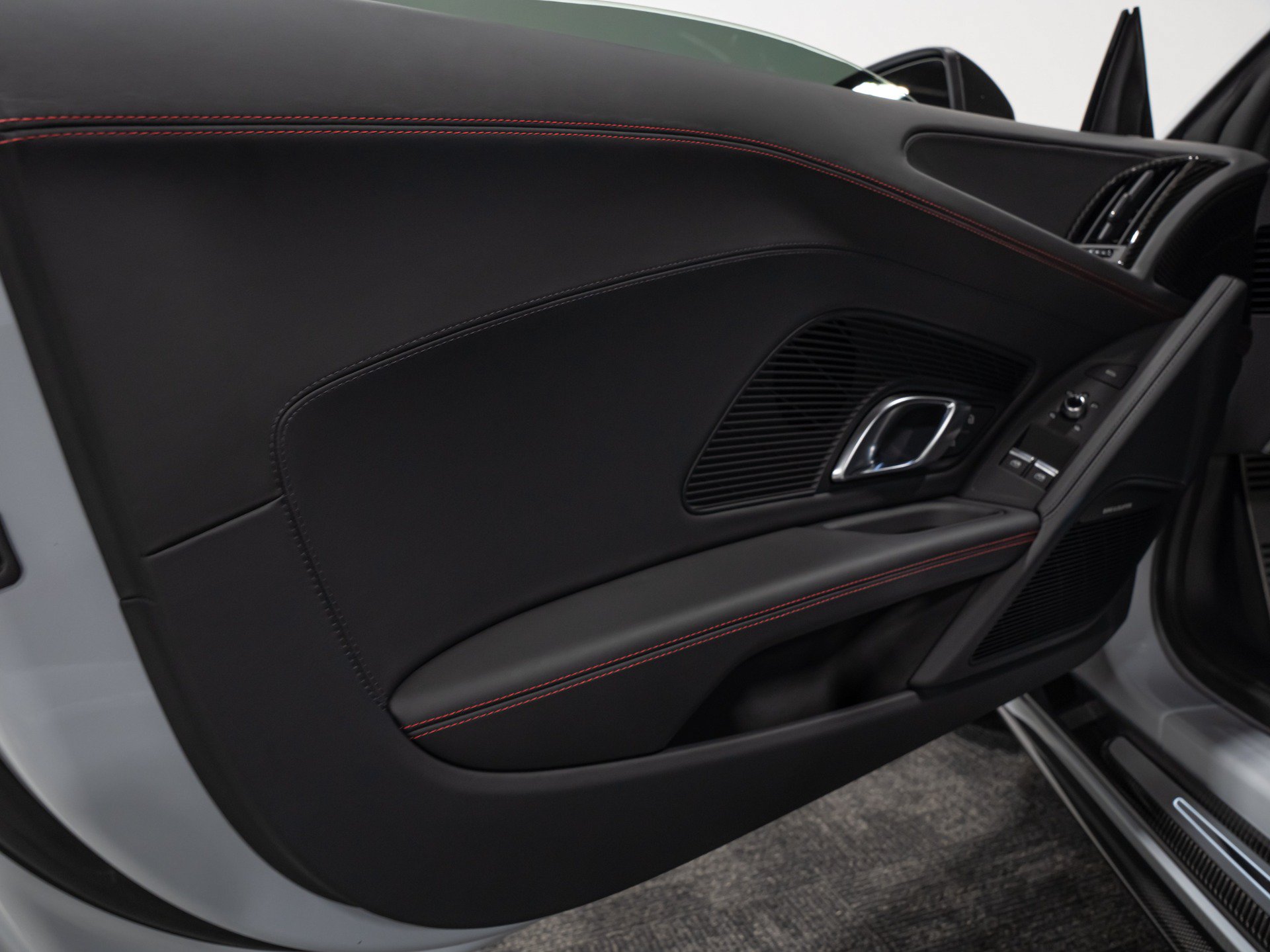 Used 2023 Audi R8 V10 performance AWD/4WD image 41