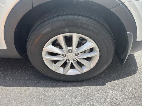 Used 2018 Kia Sorento L image 11