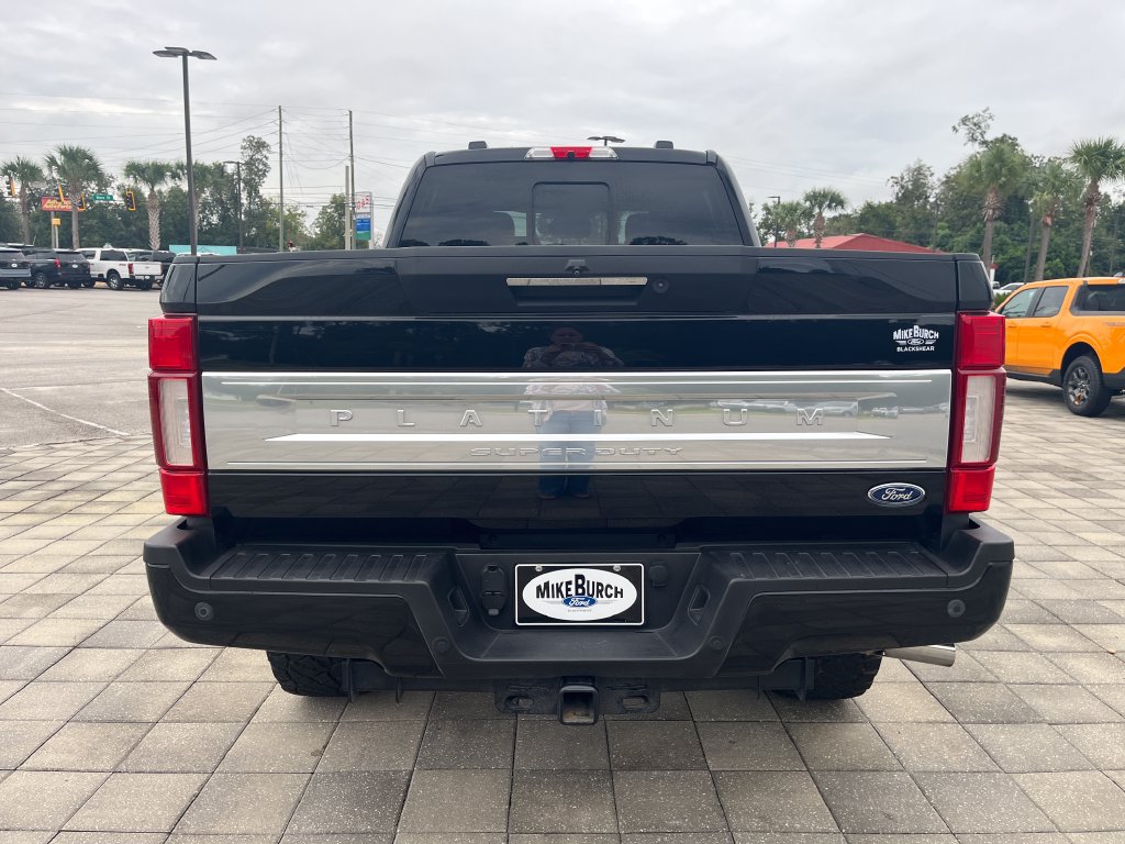 Used 2022 Ford F250 Platinum w/ FX4 Off-Road Package AWD/4WD image 5