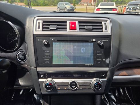 Used 2016 Subaru Outback 2.5i Limited image 20