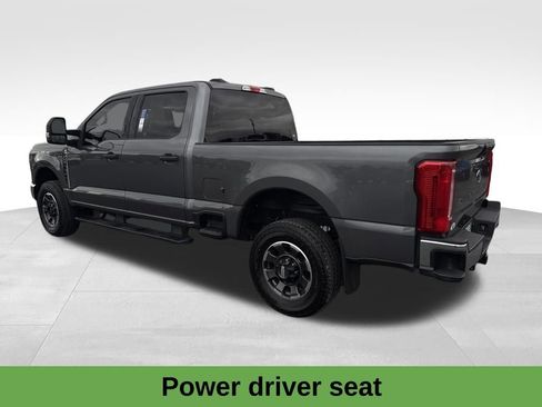 Used 2024 Ford F250 XLT image 6