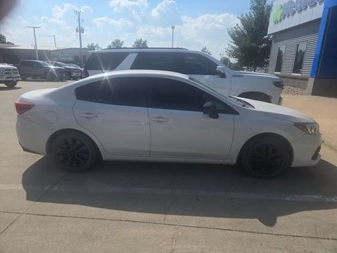 Used 2020 Subaru Impreza 2.0i AWD/4WD image 4