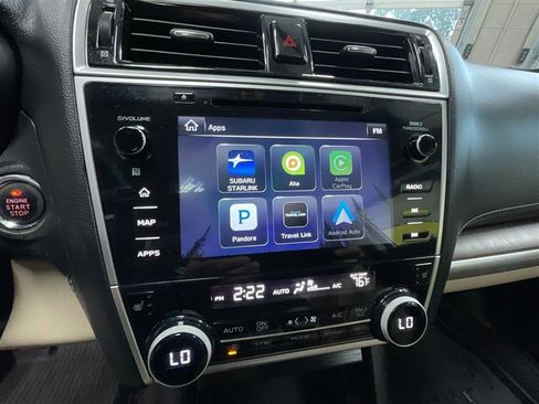 Used 2018 Subaru Outback 2.5i Limited AWD/4WD image 19