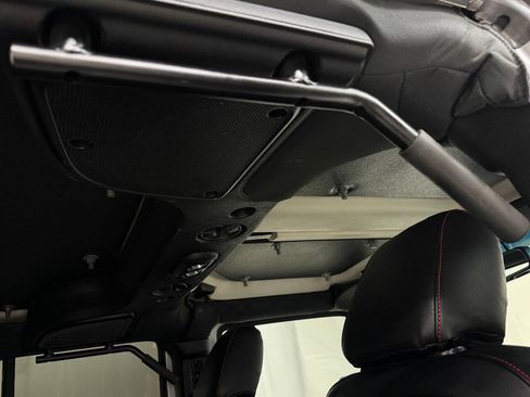 Used 2016 Jeep Wrangler Unlimited Sport w/ Quick Order Package 24S AWD/4WD image 34