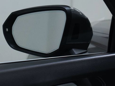 Used 2021 Audi Q3 2.0T Premium Plus image 8