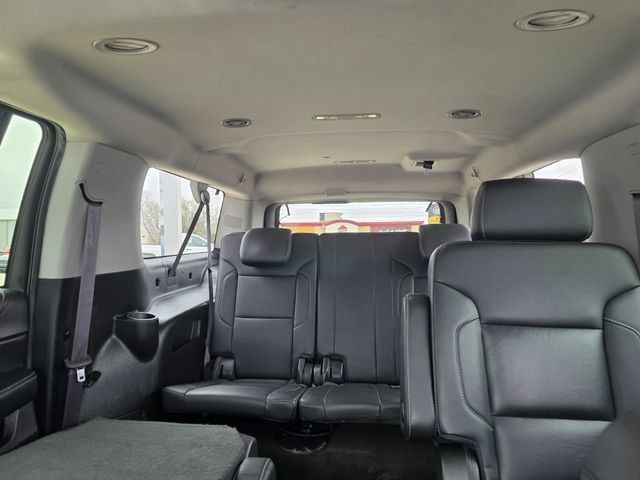 Used 2017 Chevrolet Suburban Premier AWD/4WD image 21