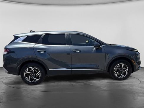 Used 2024 Kia Sportage LX AWD/4WD image 12