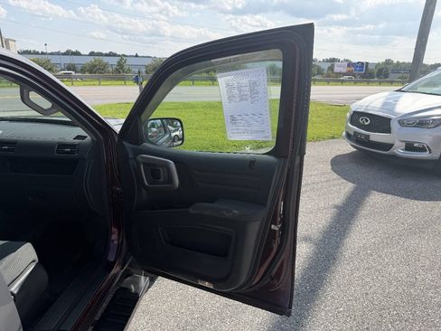Used 2012 Honda Ridgeline RTS image 40