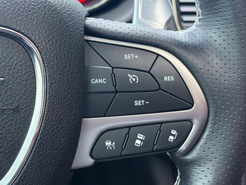 Used 2018 Dodge Durango SRT w/ SRT Interior Appearance Group image 33