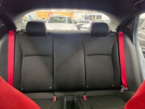 Used 2019 Honda Civic Type R image 12