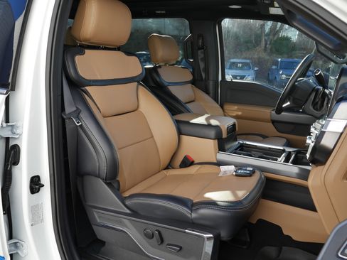 Used 2024 Ford F250 Lariat w/ Lariat Ultimate Package image 31