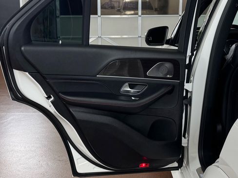 Used 2023 Mercedes-Benz GLE 53 AMG 4MATIC image 32