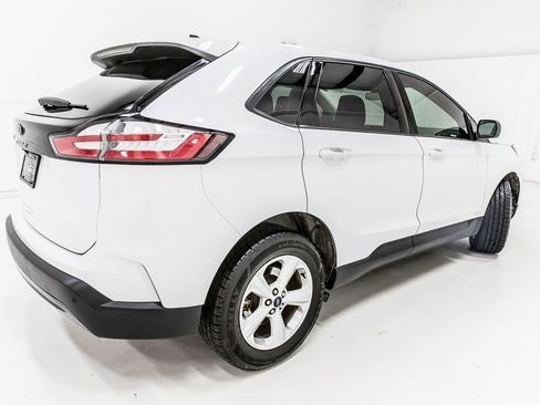 Used 2021 Ford Edge SE FWD image 7
