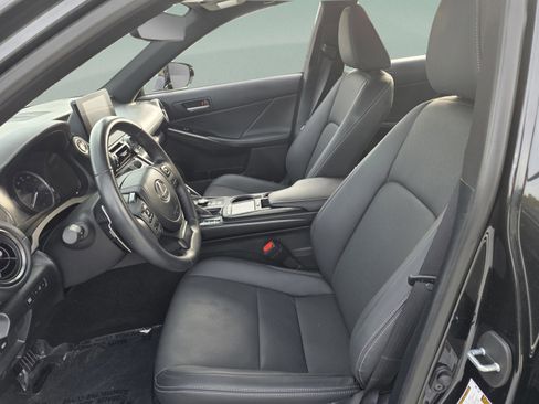 Used 2025 Lexus IS 300 IS 300 w/ Comfort Package image 12