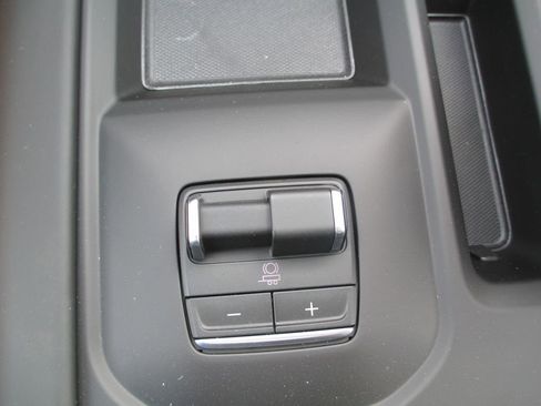 New 2026 GMC Sierra 2500 AT4X AWD/4WD image 21