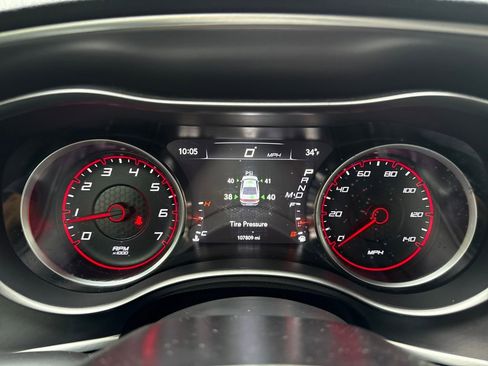 Used 2020 Dodge Charger SXT w/ Leather Interior Group image 19