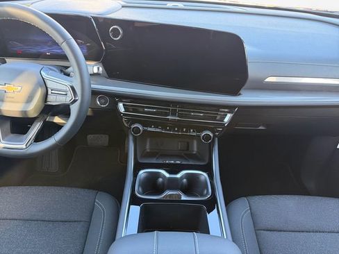 New 2026 Chevrolet Traverse LT AWD/4WD image 11