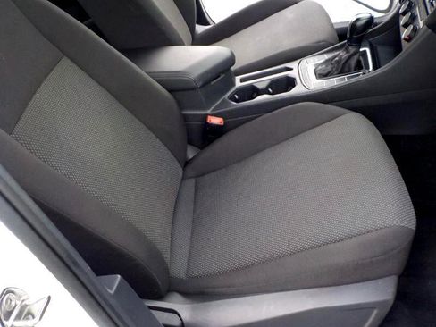 Used 2019 Volkswagen Jetta S w/ Driver Assistance Package image 23